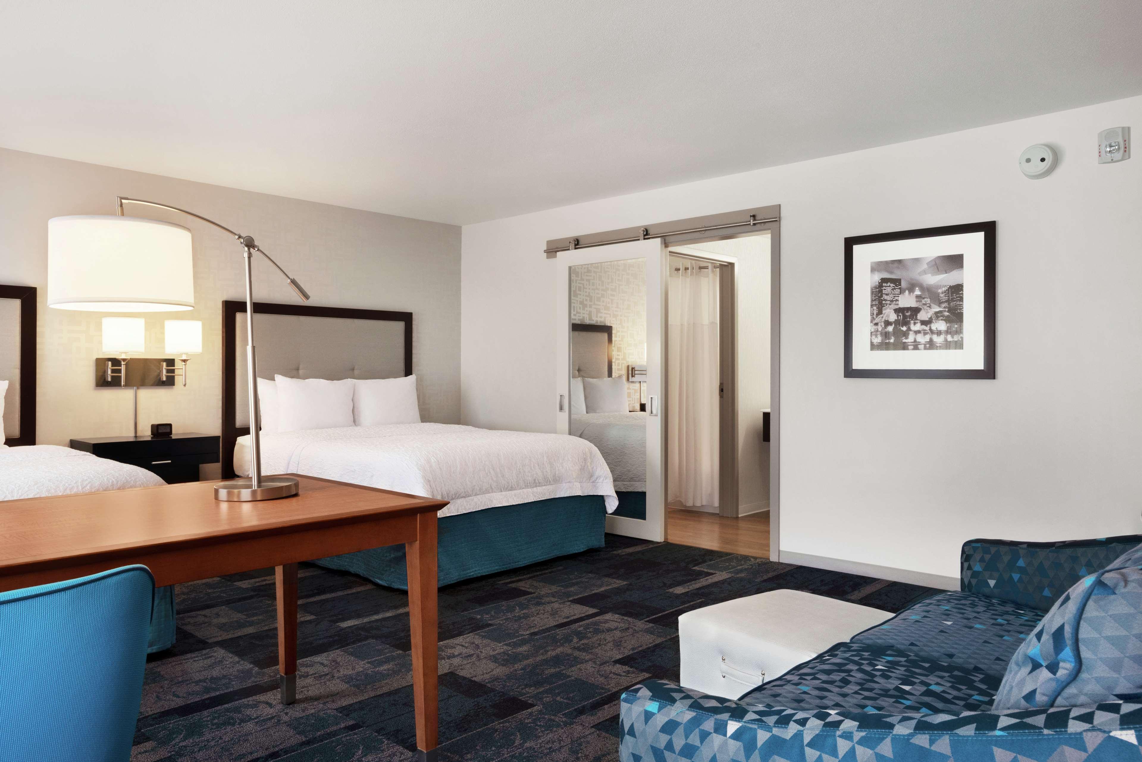 Hampton Inn & Suites Rosemont Chicago O'Hare Bagian luar foto